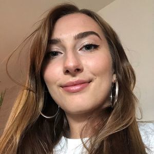 Meet your Posher, Evelina